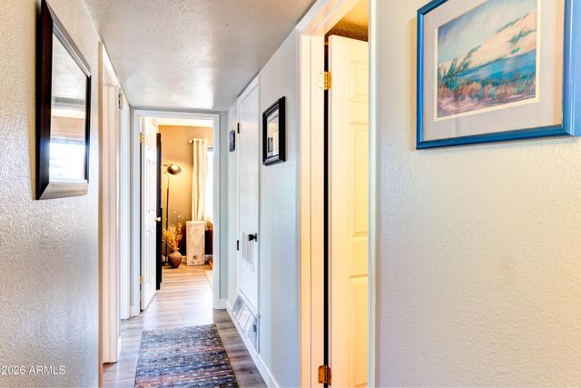 10042 N 28TH Street, Phoenix, AZ 85028