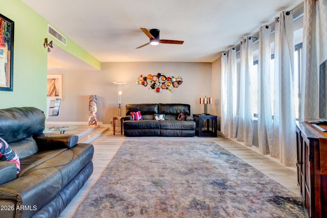 10042 N 28TH Street, Phoenix, AZ 85028