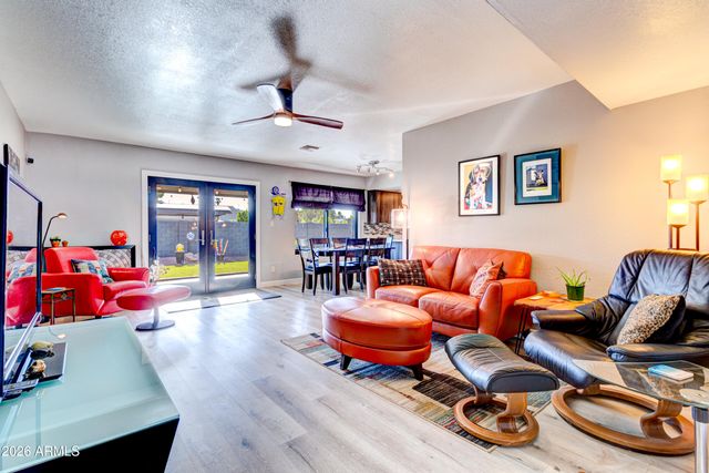 10042 N 28TH Street, Phoenix, AZ 85028