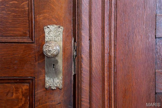 4410 Westminster Place, St Louis, MO 63108