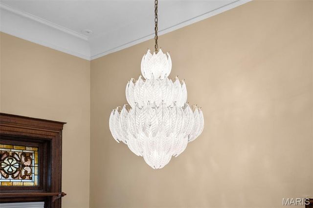 4410 Westminster Place, St Louis, MO 63108