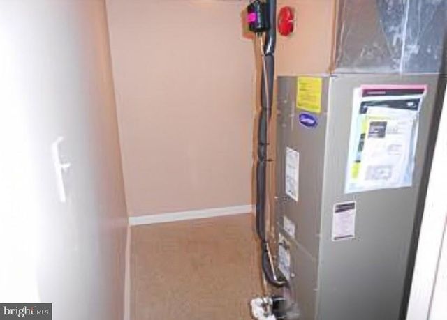 6 JOHN WITHERSPOON BLDG, Turnersville, NJ 08012