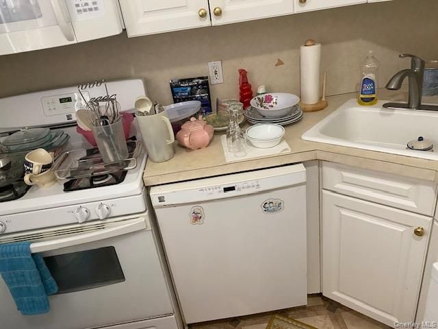 245-21 Union Turnpike C-2, Bellerose, NY 11426