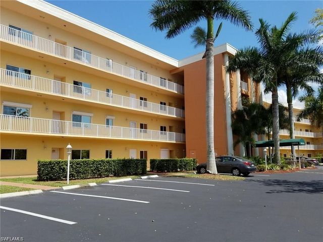 14931 Park Lake DR 105, Fort Myers, FL 33919