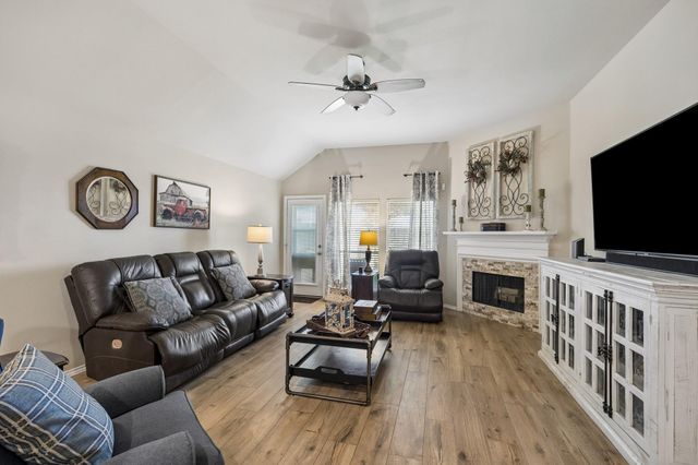 2510 Llano Springs Drive, Katy, TX 77494