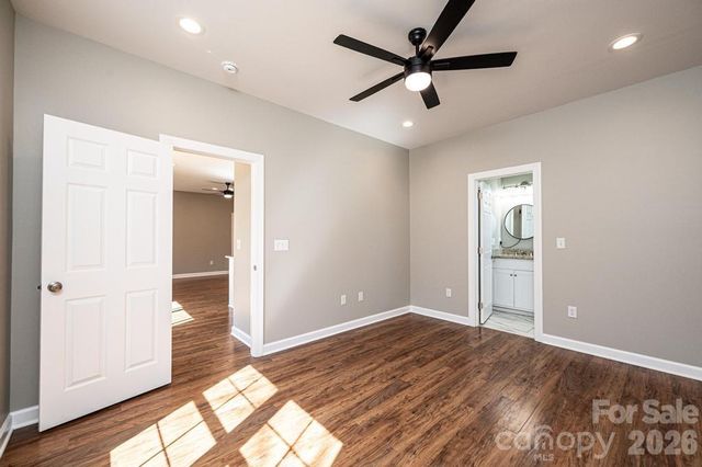 1314 39th Street Circle SW, Hickory, NC 28602