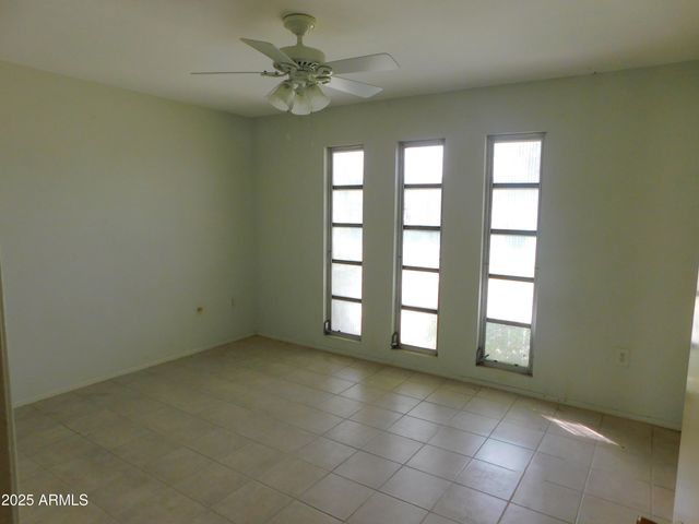 13050 N 100TH Avenue, Sun City, AZ 85351