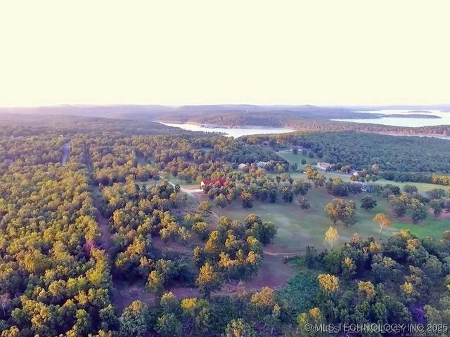 36140 S Magnolia Lane, Park Hill, OK 74451