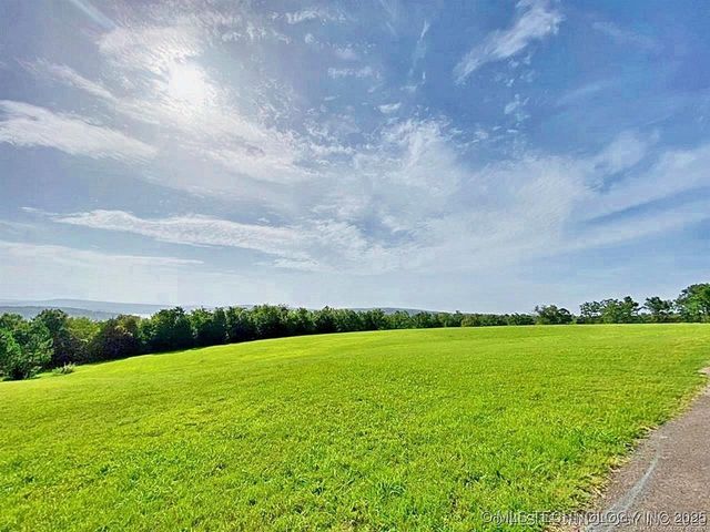 36140 S Magnolia Lane, Park Hill, OK 74451