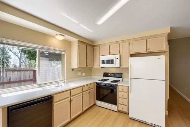 5009 Ducos Pl, San Diego, CA 92124