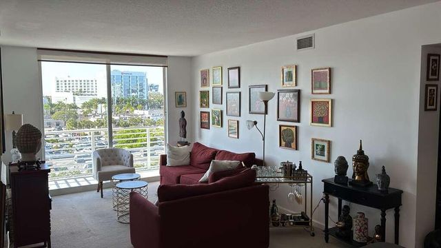 2775 NE 187th Street 505, Miami, FL 33180