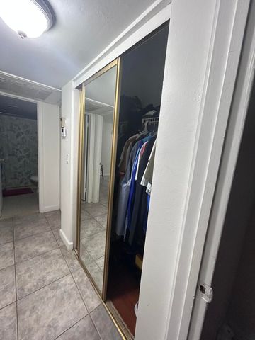 7300 NW 17th Street 121, Plantation, FL 33313