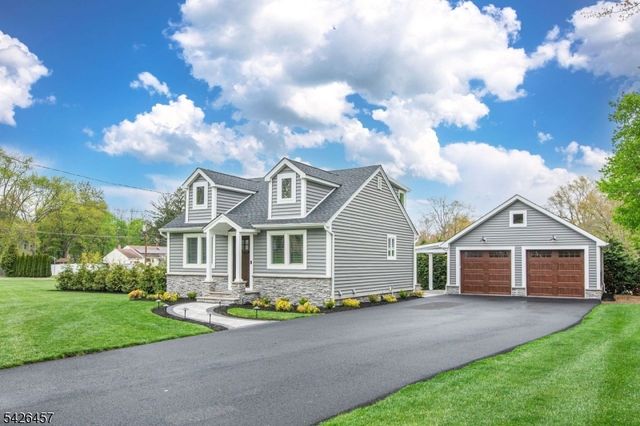 40 Bent St, Roxbury Twp., NJ 07847