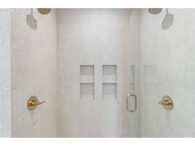 4302 Nw 140TH Way, Vancouver, WA 98685
