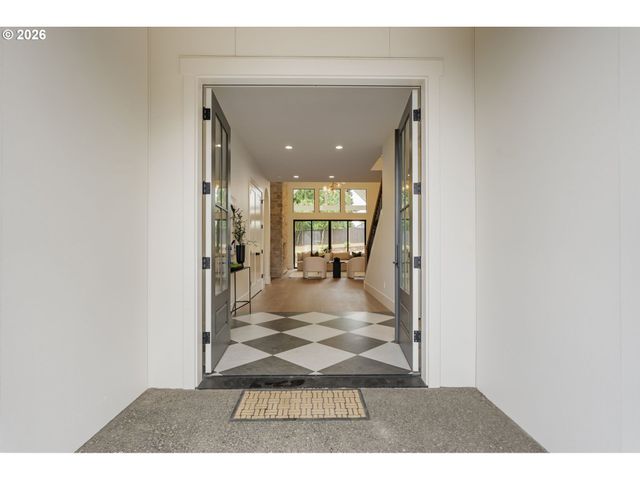 4302 Nw 140TH Way, Vancouver, WA 98685