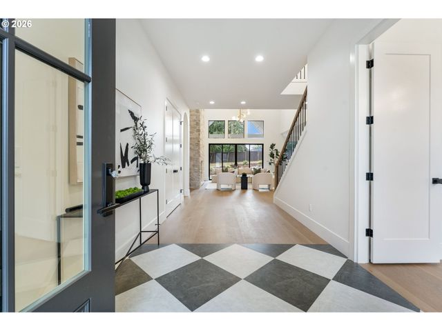 4302 Nw 140TH Way, Vancouver, WA 98685