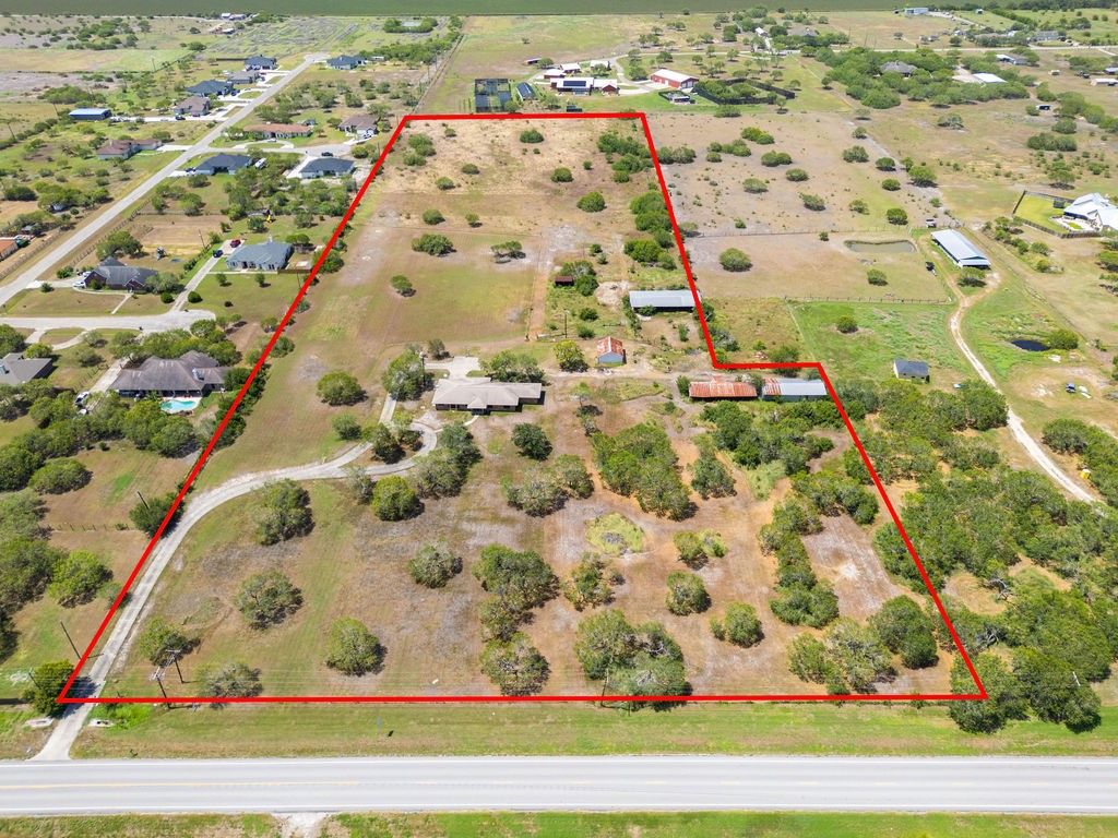 2192 FM 2444, Corpus Christi, TX 78415 — photo 2