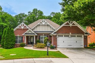 1173 Saint Charles Place, Gainesville, GA 30501