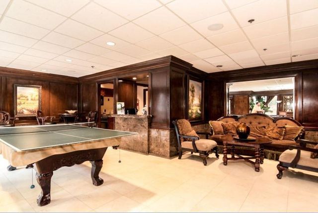 3525 Sage Road 403, Houston, TX 77056