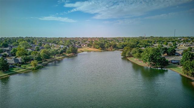 437 Waterfront, Norman, OK 73071