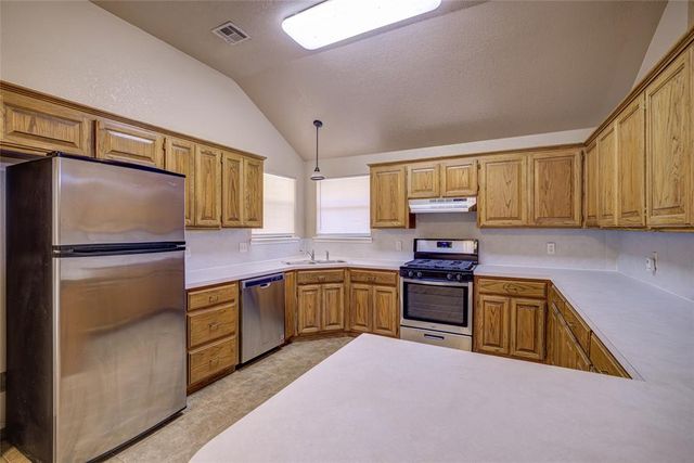 437 Waterfront, Norman, OK 73071