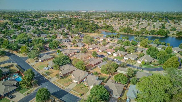 437 Waterfront, Norman, OK 73071