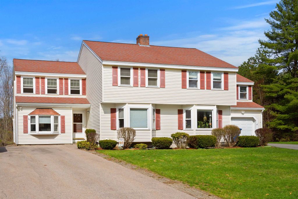 Image 1 of property listing at 27 Reed St # A, Londonderry, NH 03053