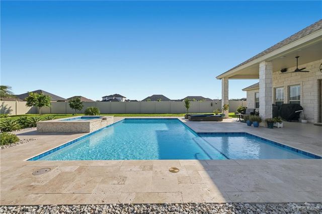 1502 Thacker Lane, Harlingen, TX 78552