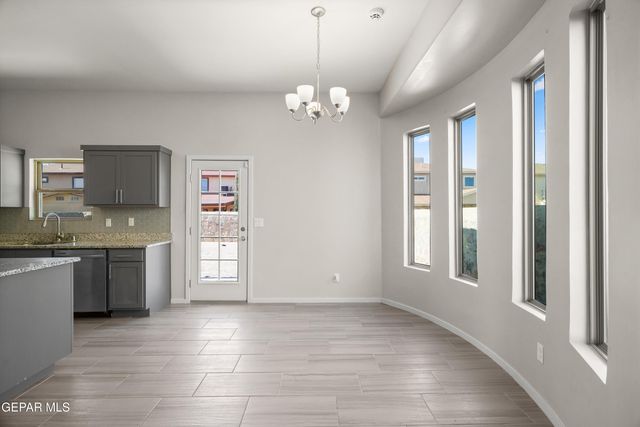 629 CEDARWOOD Avenue, El Paso, TX 79928