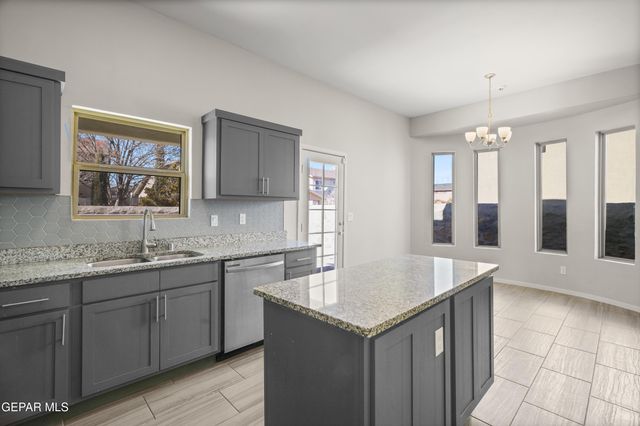 629 CEDARWOOD Avenue, El Paso, TX 79928