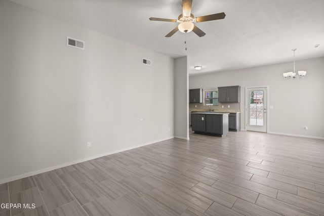 629 CEDARWOOD Avenue, El Paso, TX 79928