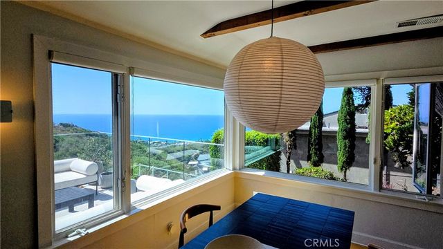 995 Summit, Laguna Beach, CA 92651