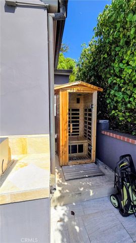 995 Summit, Laguna Beach, CA 92651