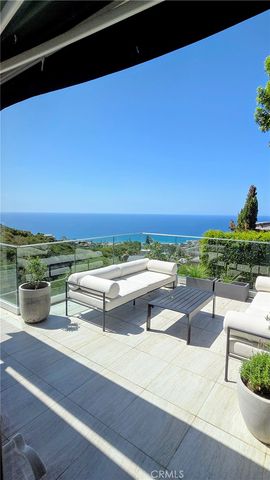 995 Summit, Laguna Beach, CA 92651