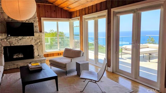 995 Summit, Laguna Beach, CA 92651