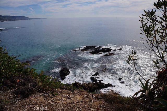 995 Summit, Laguna Beach, CA 92651