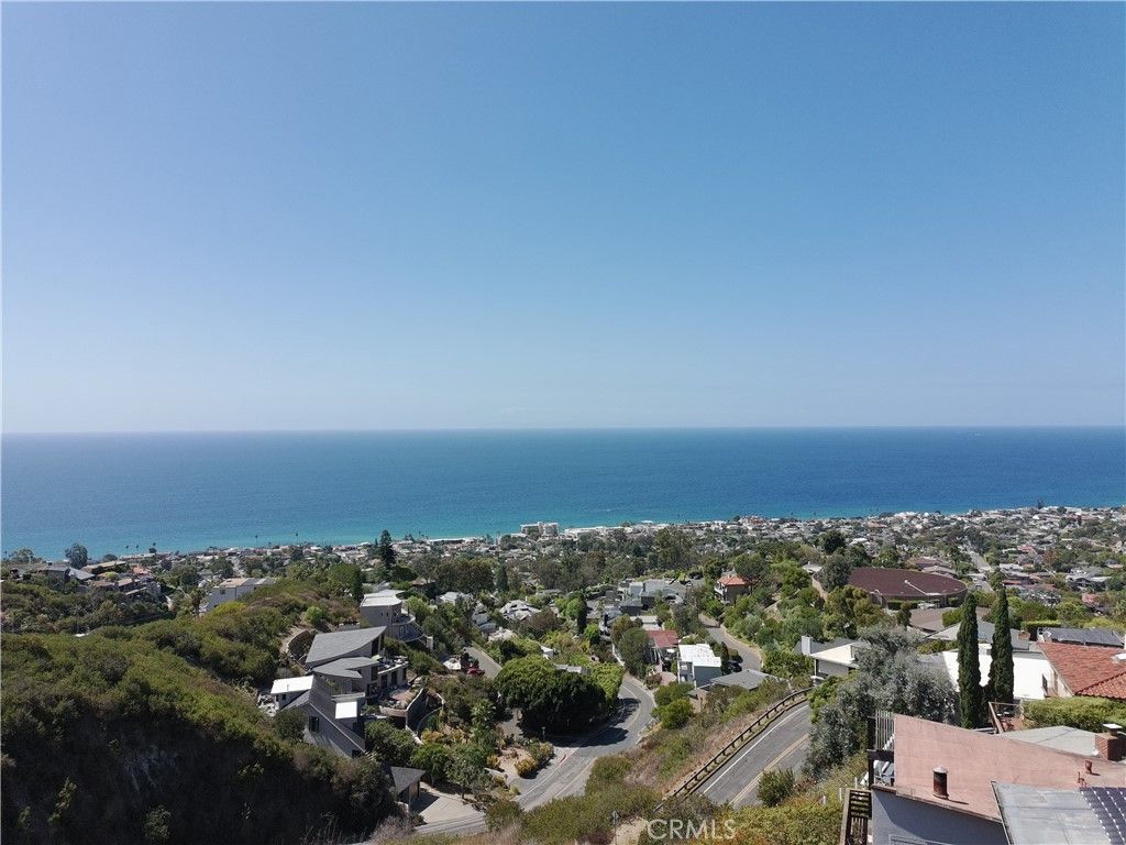 995 Summit, Laguna Beach, CA 92651