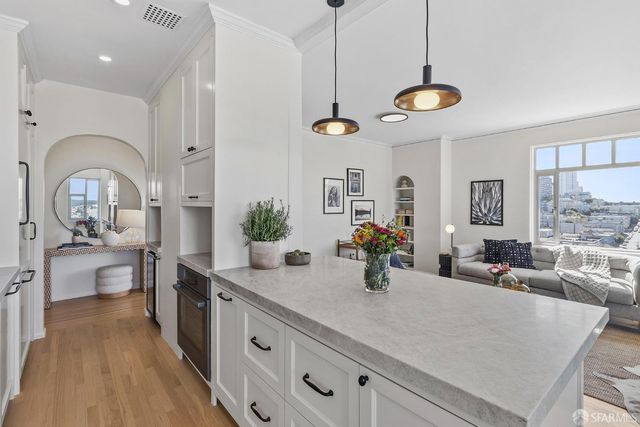 1101 Green Street 601, San Francisco, CA 94109