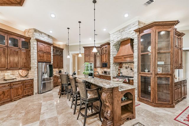 427 Lassen Villa Court, Houston, TX 77336