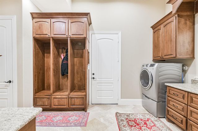 427 Lassen Villa Court, Houston, TX 77336