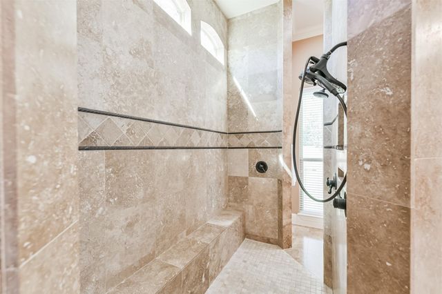 427 Lassen Villa Court, Houston, TX 77336