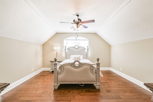 427 Lassen Villa Court, Houston, TX 77336