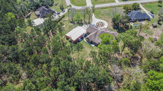 427 Lassen Villa Court, Houston, TX 77336