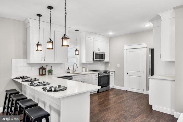 219 LUMBERTON AVE, Hainesport, NJ 08036