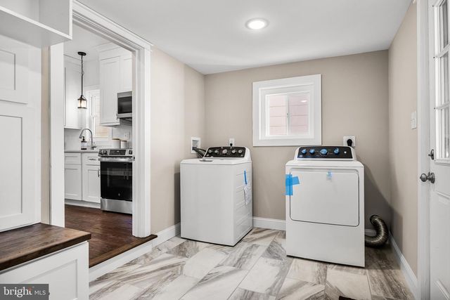 219 LUMBERTON AVE, Hainesport, NJ 08036