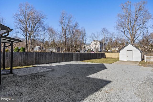 219 LUMBERTON AVE, Hainesport, NJ 08036