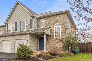 769 HUNTER DR, Pennsburg, PA 18073