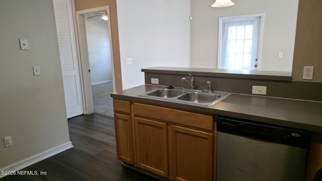 575 OAKLEAF PLANTATION Parkway 901, Orange Park, FL 32065