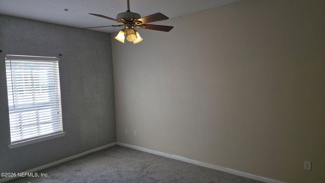 575 OAKLEAF PLANTATION Parkway 901, Orange Park, FL 32065