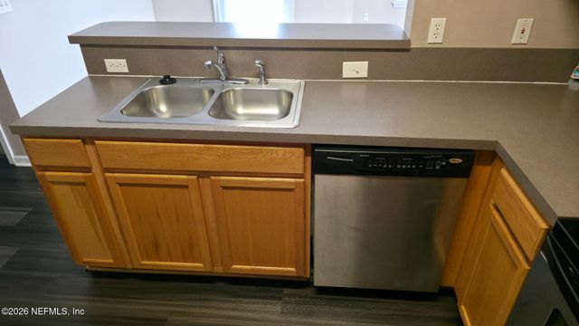 575 OAKLEAF PLANTATION Parkway 901, Orange Park, FL 32065